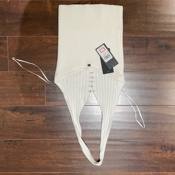 Brand New White Guess Halter top - Picture 3 of 4